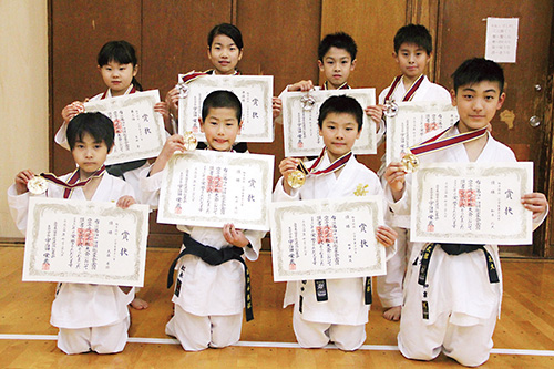 全日本空手道連盟剛柔会　新武館